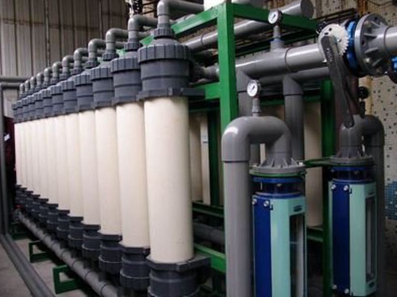 反渗透水处理设备在工业生产废水处理中有什么作用？